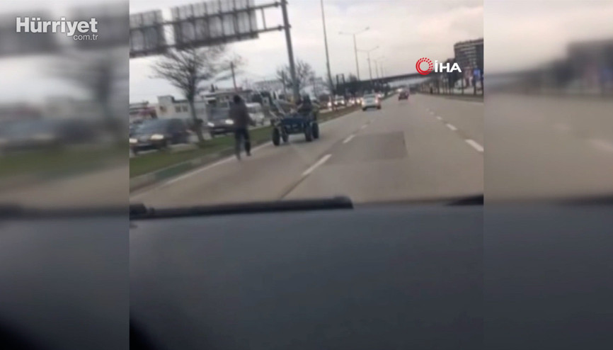 Bursa’da sürücüsüz at arabası trafiği birbirine kattı