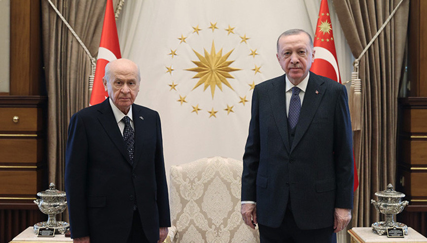 Erdoğan ve Bahçeliden seçim yasası taslağına onay Erdoğan ve Bahçeliden seçim yasası taslağına onay