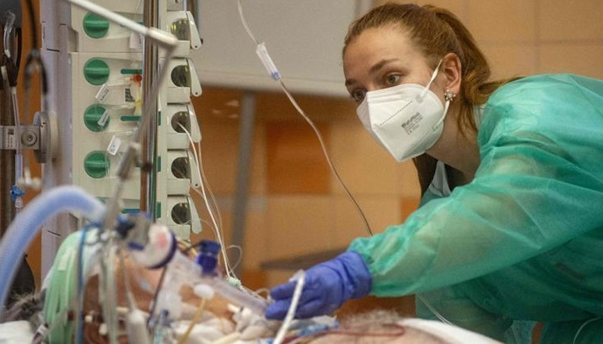 Almanyada salgın önlemleri gevşetiliyor