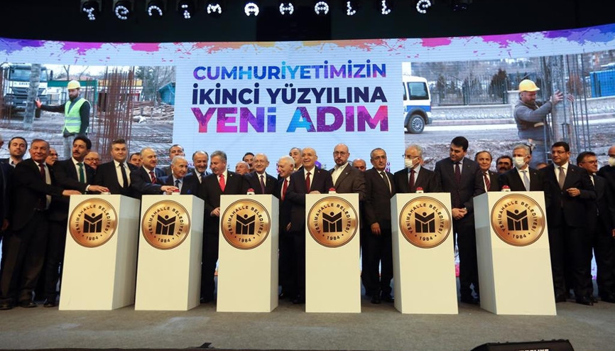 Kazanan halk oluyor
