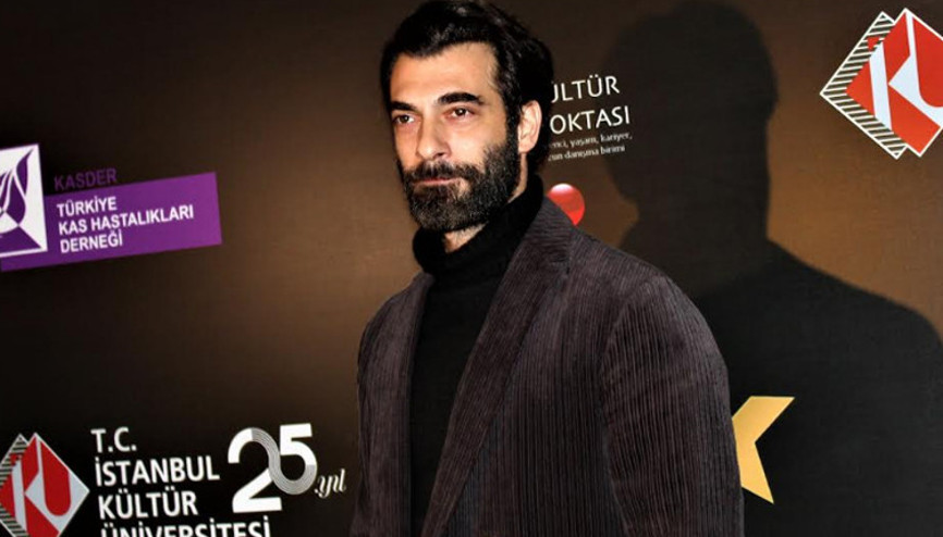 İlker Kaleliye  Yaşayan Dizi Efsanesi ödülü