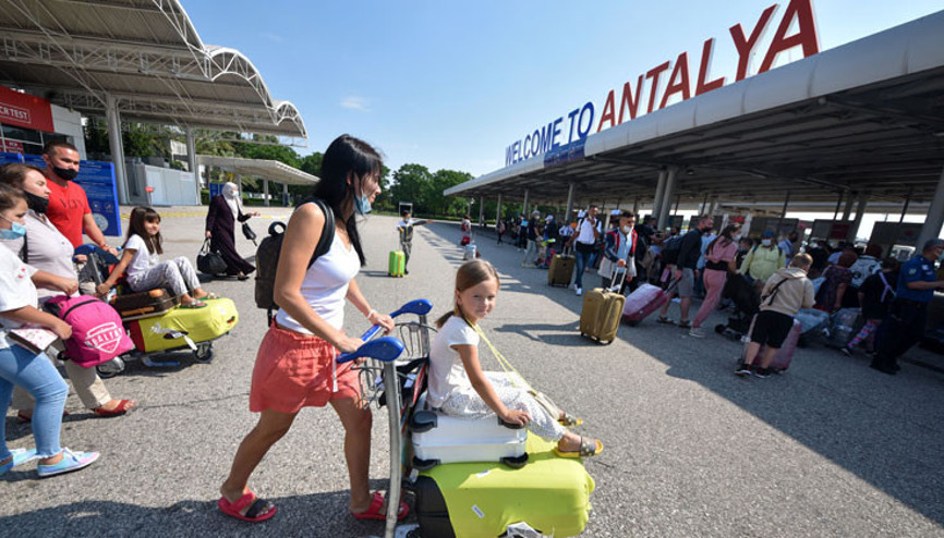 Almanya’nın kararı, Antalya’da tatilin önünü açtı