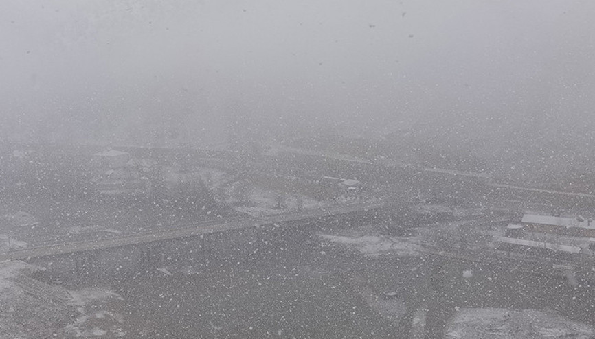 Tuncelide taşımalı eğitime kar engeli