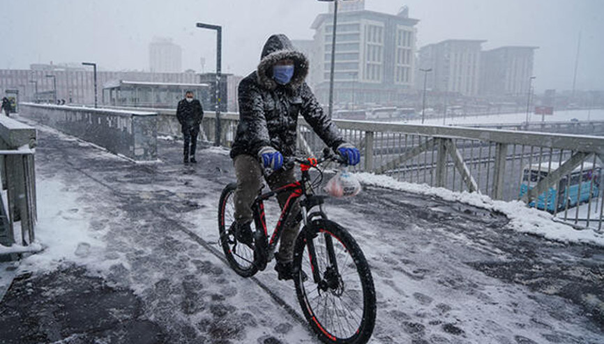 10-11 Mart’ta üniversitelere kar tatili var mı Üniversiteler tatil mi İstanbul Valiliği’nden açıklama