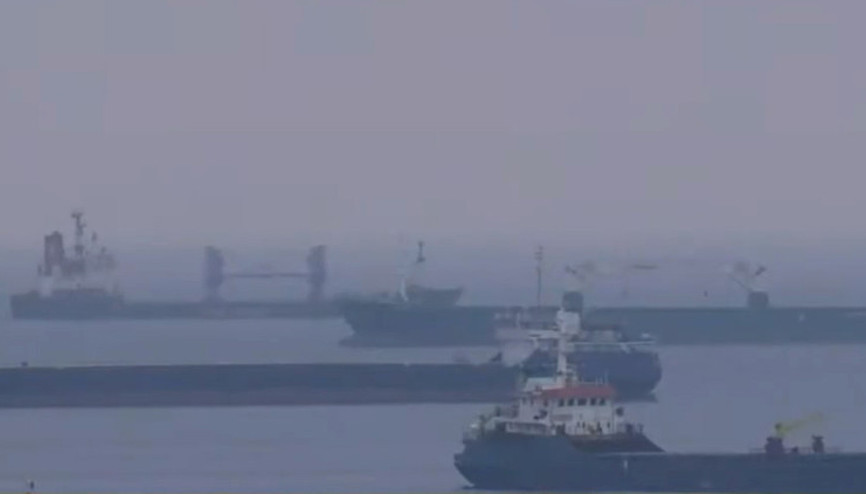 Son dakika: Ayçiçek yağı taşıyan gemiler Türkiyeye doğru yola çıktı