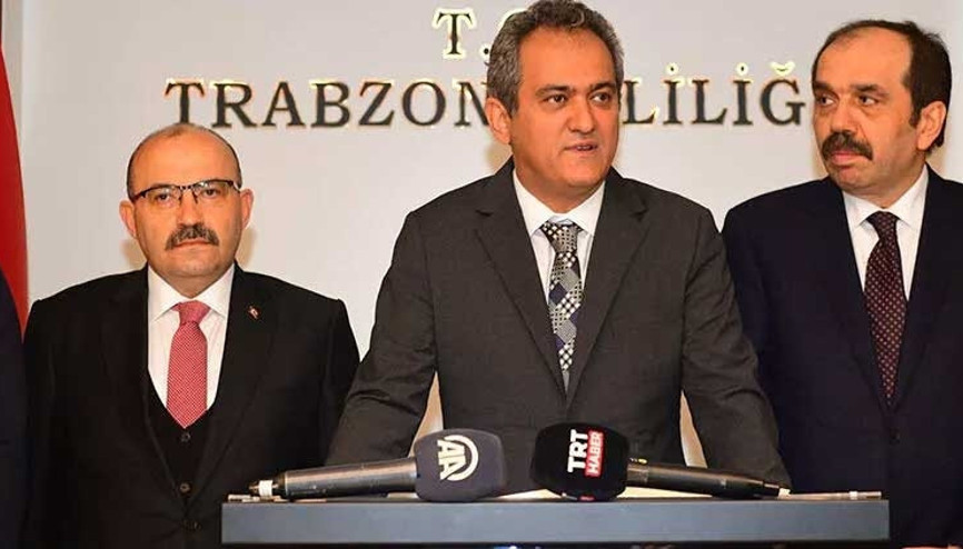 Bakan Özerden yüz yüze eğitim açıklaması