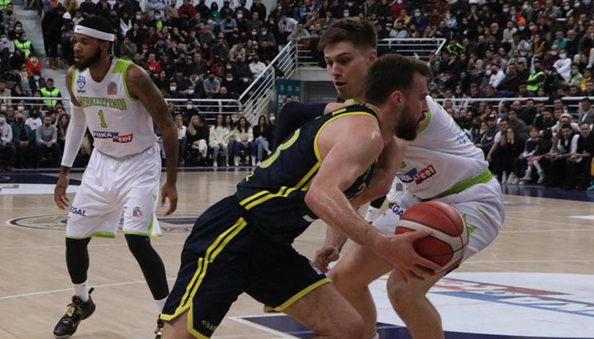Yukatel Merkezefendi Belediyesi Basket 76-82 Fenerbahçe Beko