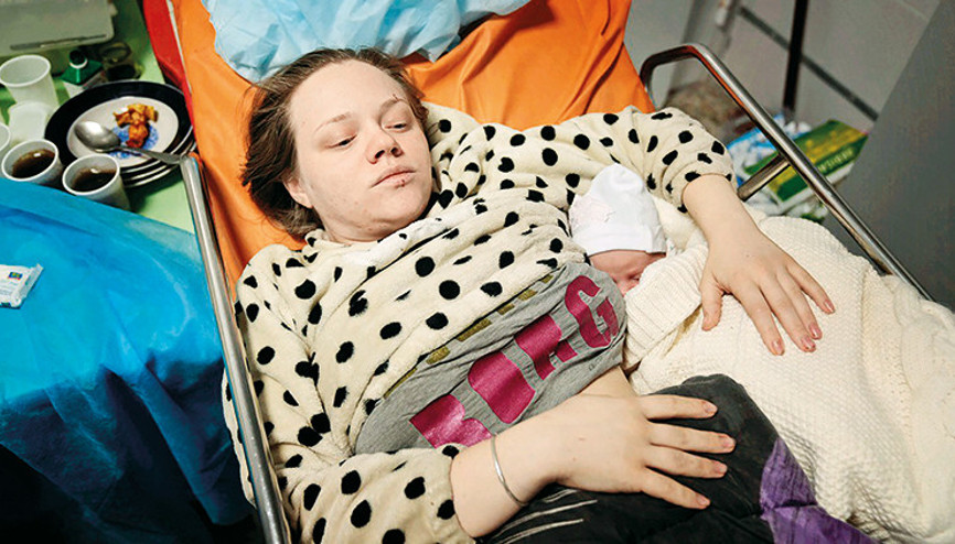 Annesi ölümden dönmüştü... Mucize bebek Veronika