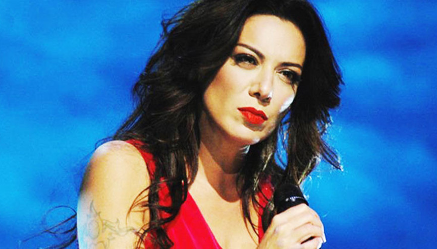 Sibel Tüzün, 30. yılında Manchester’da sevenleriyle buluşuyor