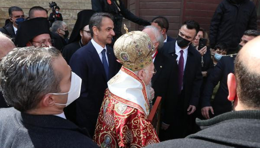 Yunanistan Başbakanı Miçotakis, Fener Rum Patrikhanesinde ayine katıldı