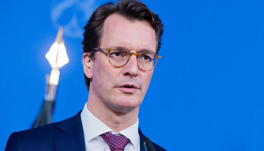 Başbakan olarak gittiği ilk İsrail ziyaretinde pozitif çıktı