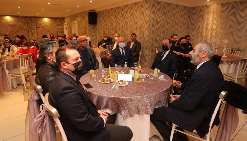 Yenimahalle’den destek masası