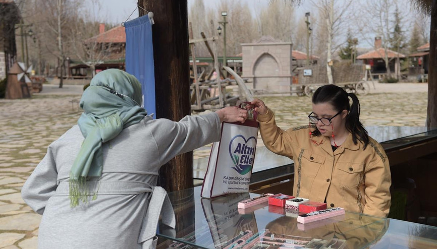 Artı bir azim sıfır engel Artı bir azim sıfır engel