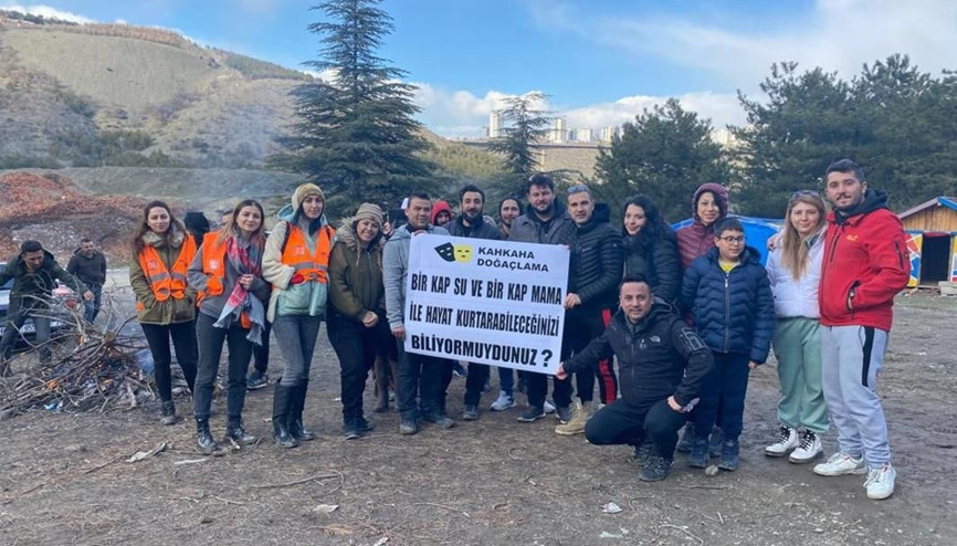 Sahne geliri karın doyurdu