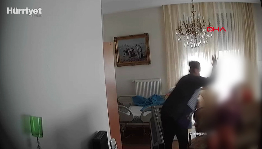 Kadıköyde bakıcı dehşeti kamerada