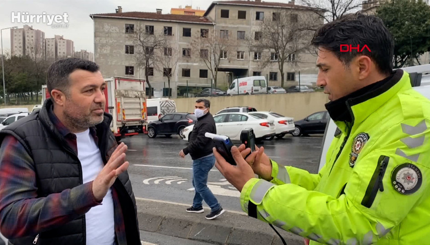 Küçükçekmecede 6 araca çarpan sürücü alkolmetreyi üflemeyip ben sürmüyordum dedi Küçükçekmecede 6 araca çarpan sürücü alkolmetreyi üflemeyip ben sürmüyordum dedi