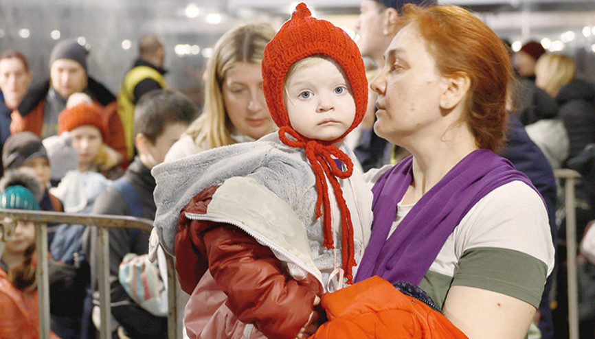 Patrik’ten Polonya’ya sığınmacı ziyareti