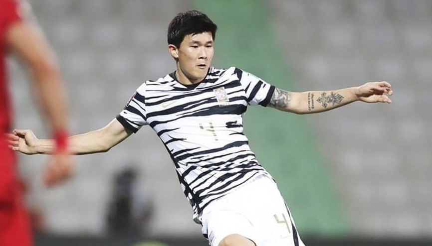 Fenerbahçeli Kim Min-Jae korkuttu 79da sakatlanıp kenara geldi...