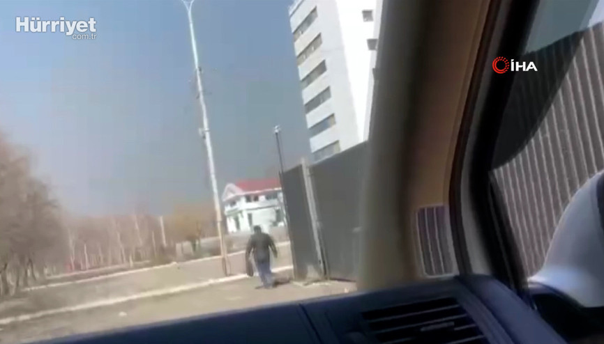 Mariupol’de siviller, çatışmaların ortasında şehri terk etmeye çalışıyor