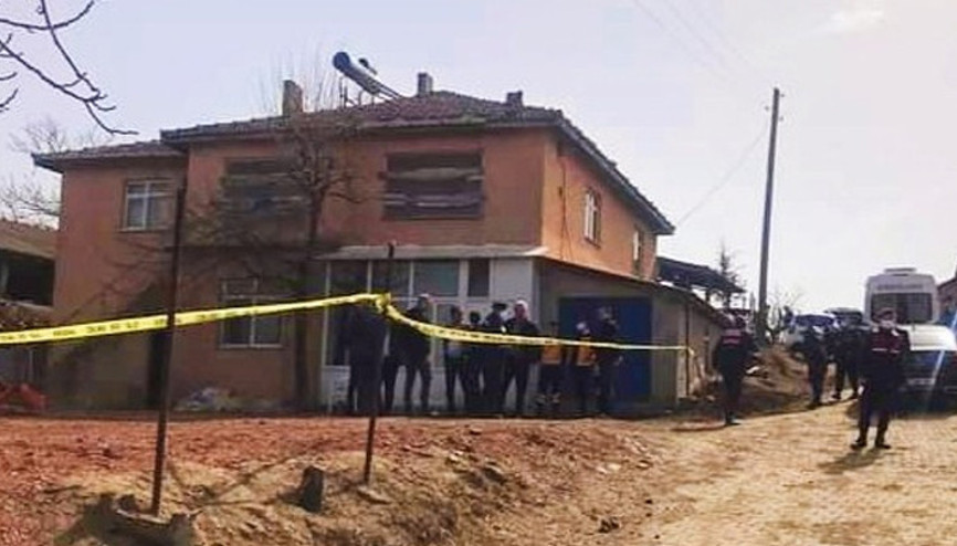 Edirnede kan donduran vahşet 4 kişilik aile, silahla vurulmuş olarak ölü bulundu Edirnede kan donduran vahşet 4 kişilik aile, silahla vurulmuş olarak ölü bulundu