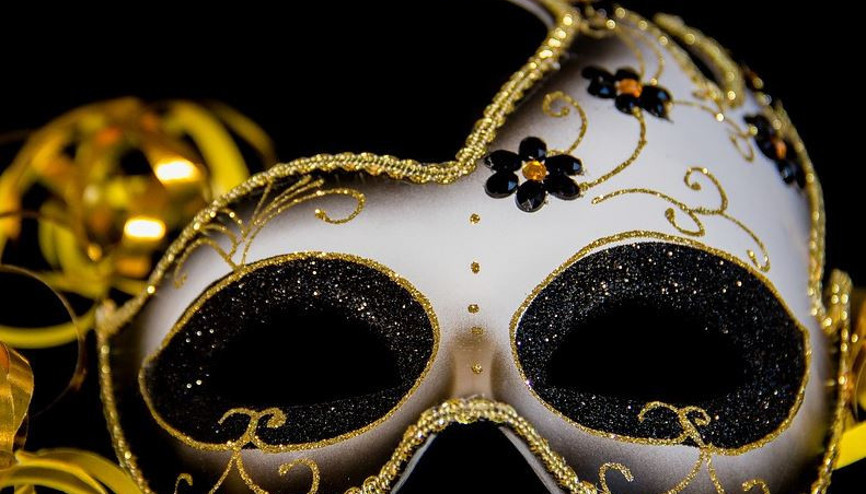 1 NİSAN ŞAKALARI 2022: Arkadaşa, kardeşe, anneye komik 1 Nisan şakası