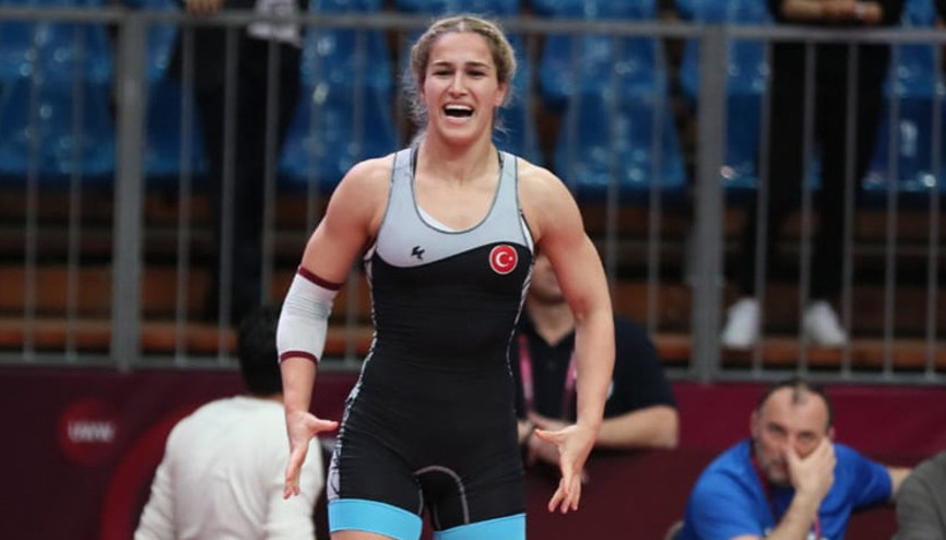 Buse Tosun Çavuşoğlu, gümüş madalya kazandı