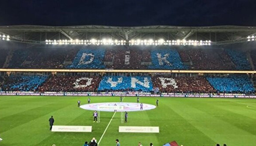 Trabzonspor-Beşiktaş maçı için koreografi hazırlığı