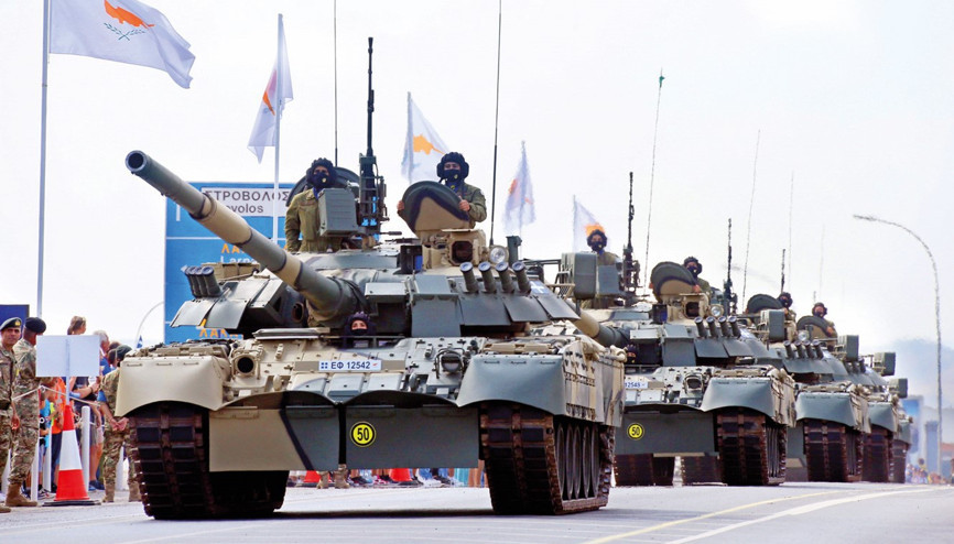 ‘ABD Rumlar’dan Ukrayna için Rus tanklarını istedi’