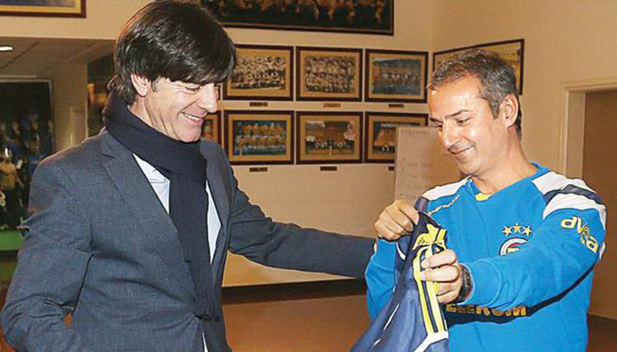 Son Dakika: Fenerbahçede İsmail Kartaldan çarpıcı açıklamalar Löw ile yakın dostluğum var Son Dakika: Fenerbahçede İsmail Kartaldan çarpıcı açıklamalar Löw ile yakın dostluğum var