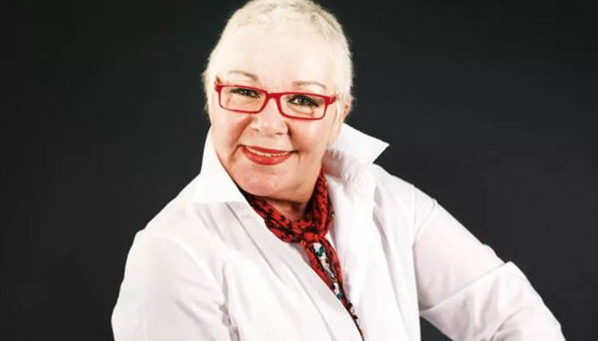 Bedia Ener kimdir Yaprak Dökümünde Sedefin annesi Neyyiri canlandırmıştı