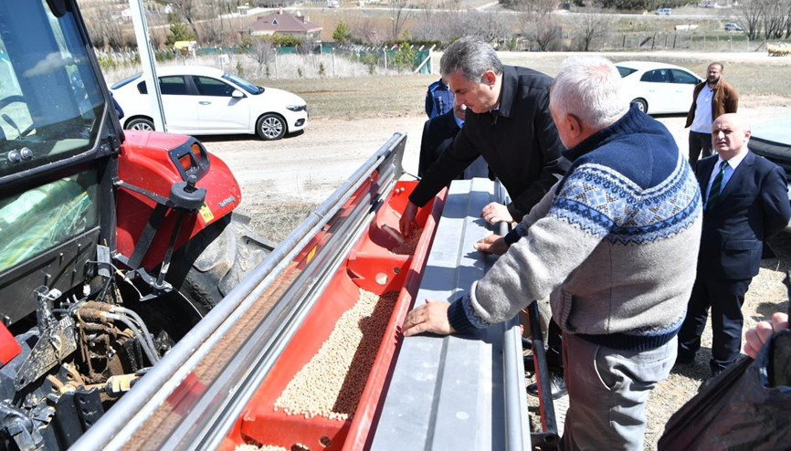 Destek tohumları toprakla buluştu