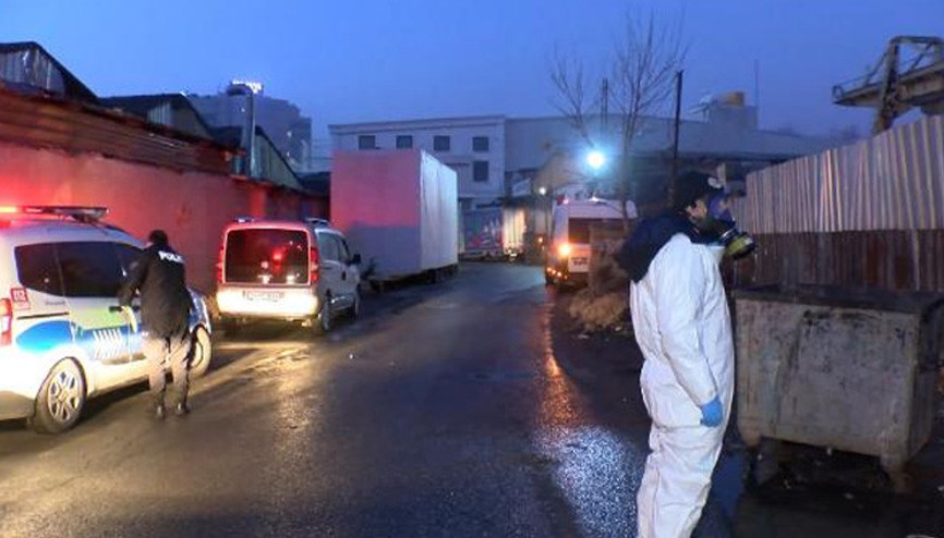 Gaziosmanpaşada koku alarmı: Fabrikanın çamaşır suyu kazanı patladı