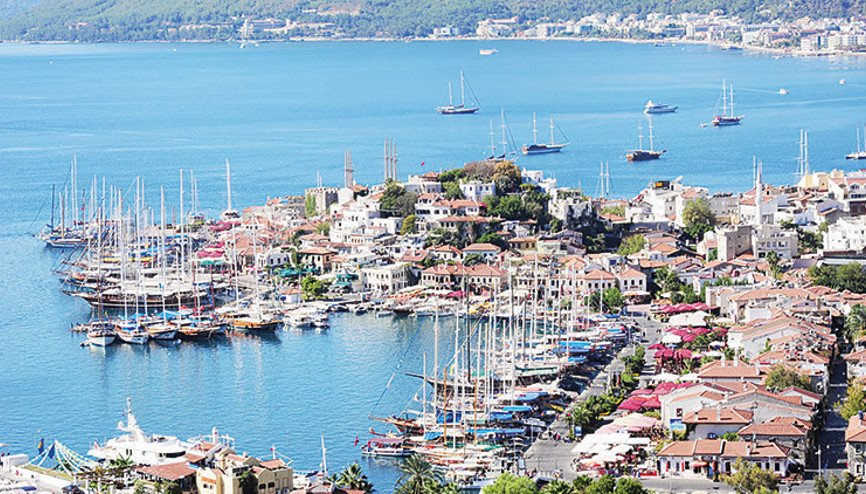 Kıyılarda turist hareketliliği Kıyılarda turist hareketliliği