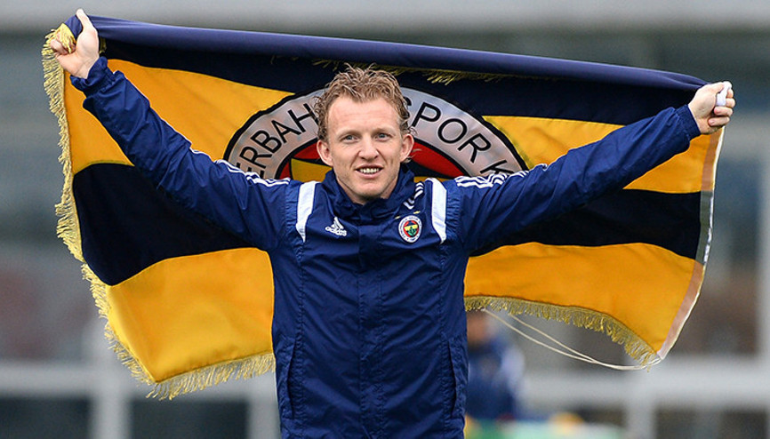 Fenerbahçenin eski yıldızı Dirk Kuyttan sürpriz karar Ringe çıkmaya hazırlanıyor