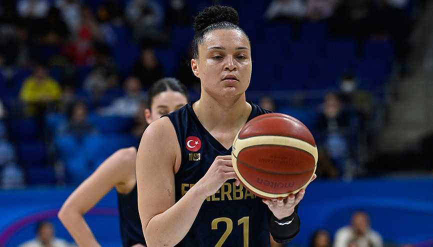 Son Dakika: Fenerbahçeden Kayla McBride ve gıda zehirlenmesi açıklaması