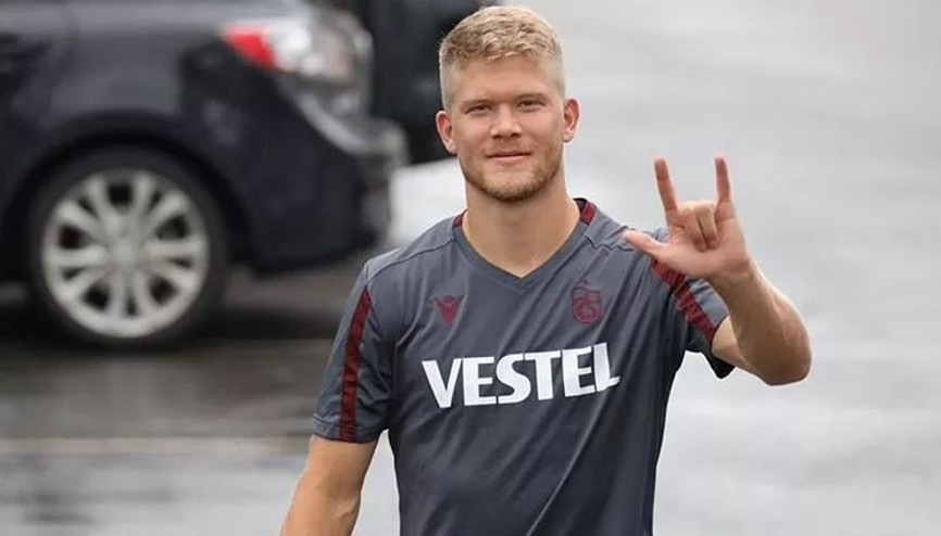 Cornelius Trabzonsporda çifte heyecan yaşamak istiyor