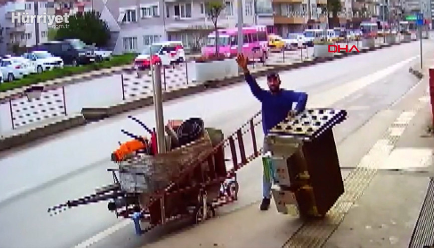 Lokantasında 4 hırsızlık yaşanan işletmeci: Bir de kameraya el sallıyorlar