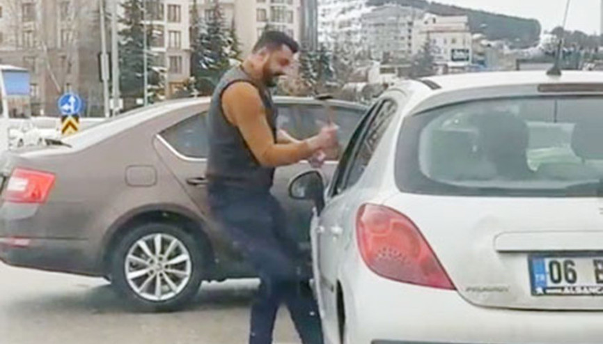Çekiçli saldırgan Özgür Öztürk özür diledi, tahliye talebi reddedildi