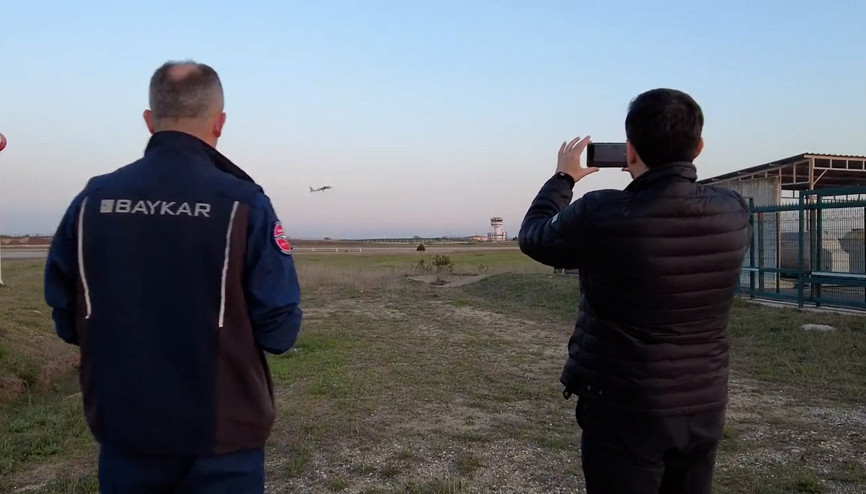 Selçuk Bayraktar paylaştı: AKINCI B Performans dayanım test uçuşu