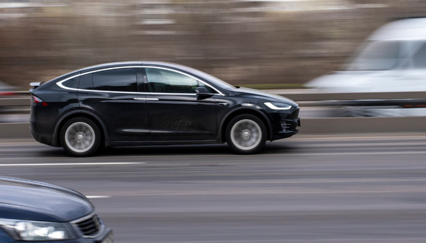 Tesla, Şanghayda güç kaybediyor