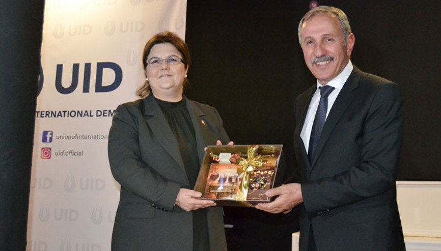 Bakan Yanık, Köln kentini ziyaret etti Bakan Yanık, Köln kentini ziyaret etti