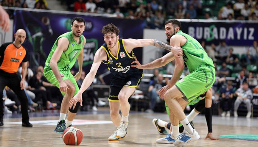 Fenerbahçe Beko, Bursada TOFAŞ’ı yendi