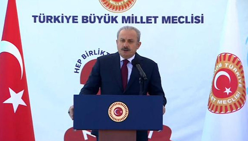 TBMM Başkanı Şentop: Kayıt dışı siyasetle mücadele ediyoruz TBMM Başkanı Şentop: Kayıt dışı siyasetle mücadele ediyoruz