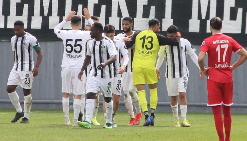 Manisa FK, Balıkesirsporu farklı geçti