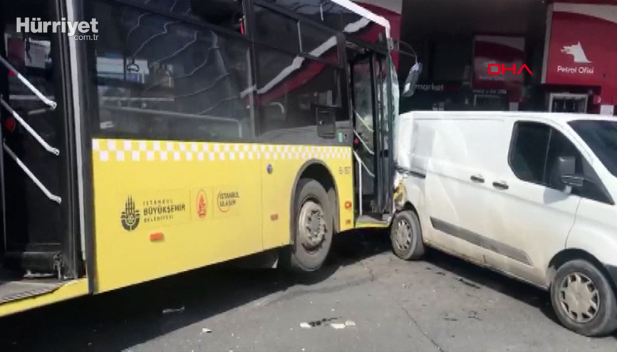 Kağıthanede İETT otobüsü 6 araca çarptı