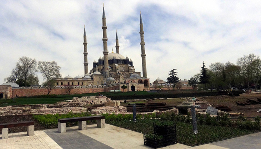Selimiye Camisinin meydan düzenleme projesinde sona gelindi