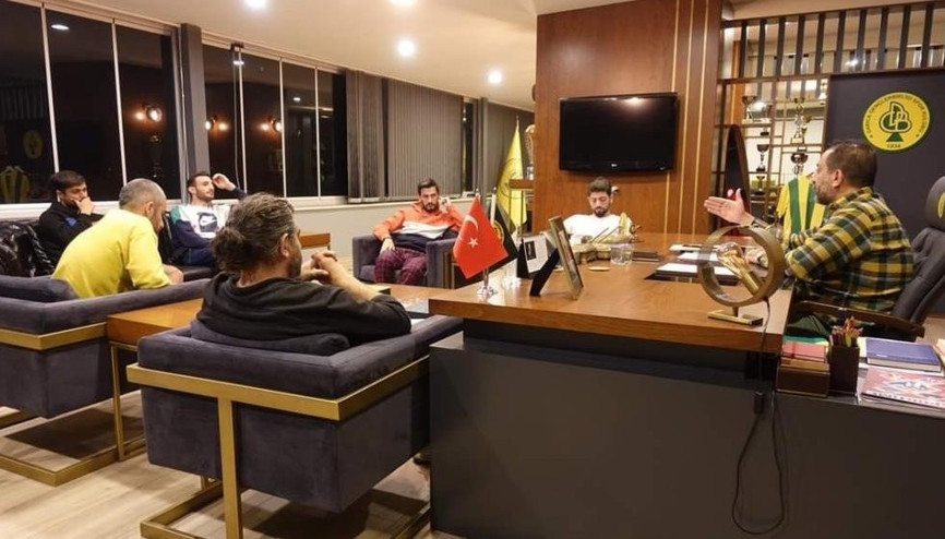 TFF 3. Ligde inanılmaz prim Kümede kalırsa futbolculara 500 bin lira...