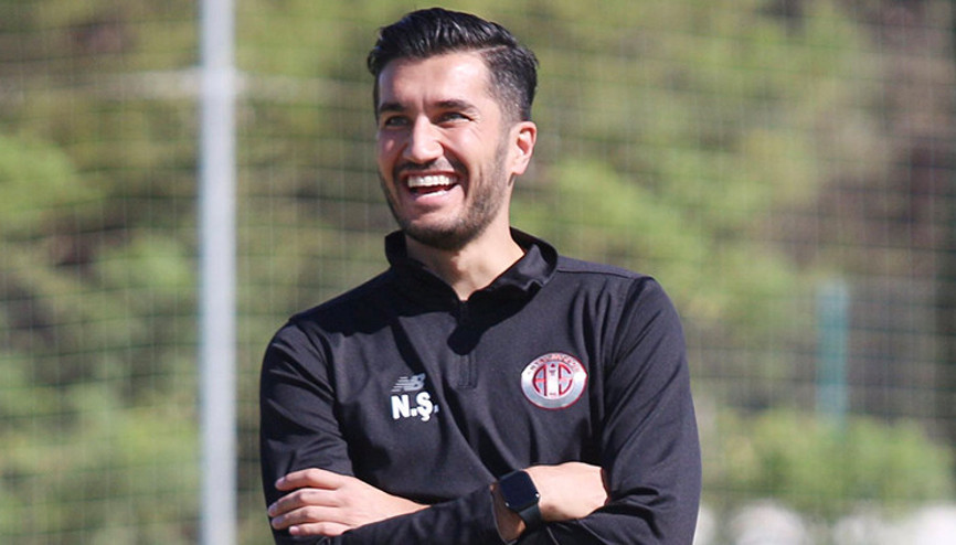 Son Dakika: Galatasarayda başkan adayı Metin Öztürk ile Fraport TAV Antalyaspor arasında Nuri Şahin savaşı Kılıçlar çekildi, arka arkaya sert açıklamalar...