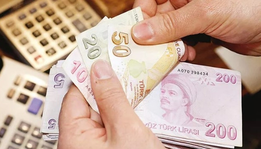 Bayram ikramiyeleri hesaplara yatıyor