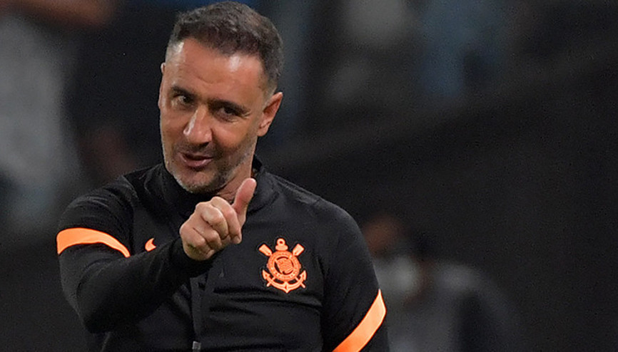 Vitor Pereiraya koronavirüs şoku Antrenmana çıkamadı ve...